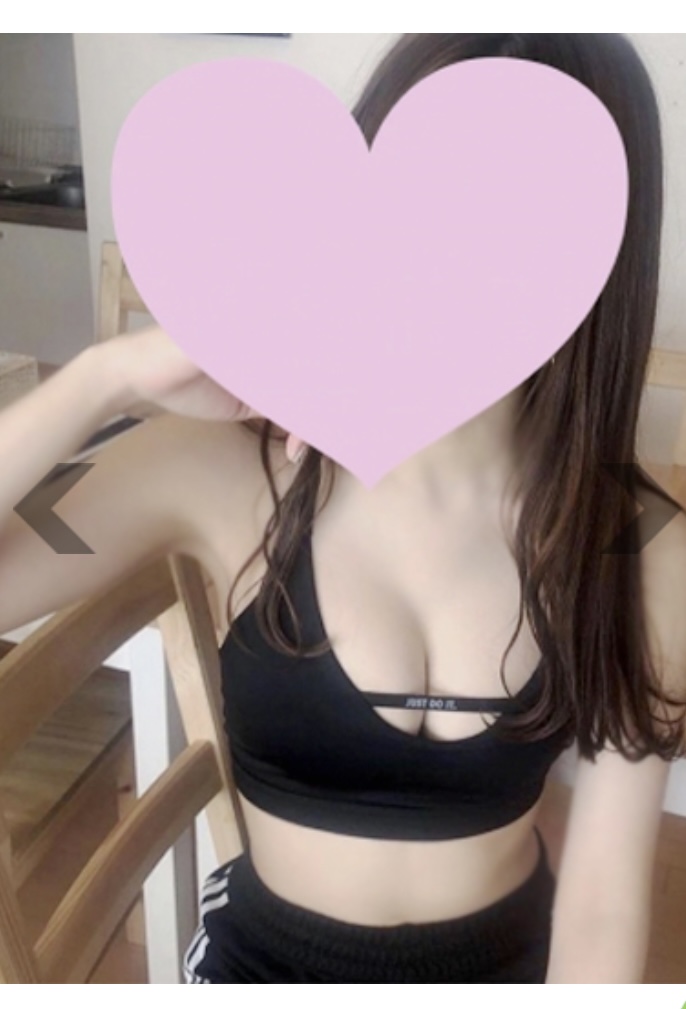 岐阜県　AROMA QUEEN　アロマクイーン　ひなさん